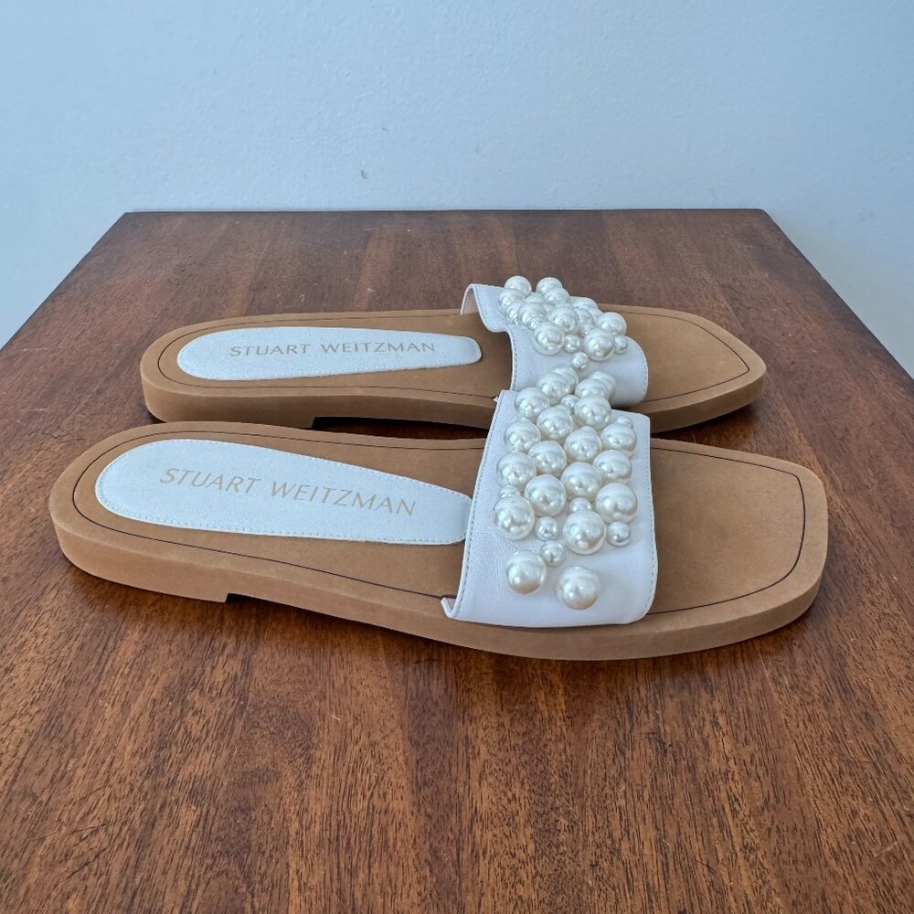 Stuart Weitzman Goldie Slide Pearl